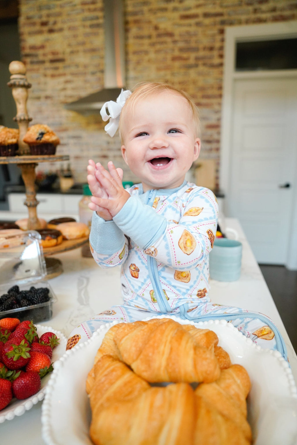 Blue Breakfast - Bamboo Sleeper
