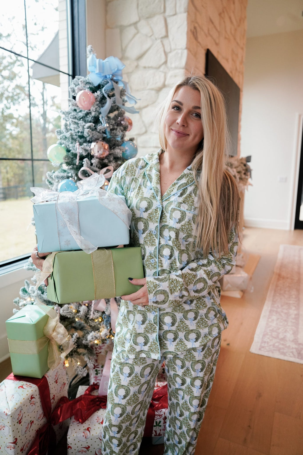 Deck the Halls - Long Pajama Set